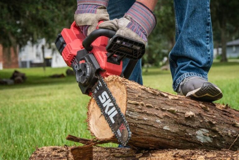 Top Benefits of Using a Battery Chainsaw for Home and Garden Projects