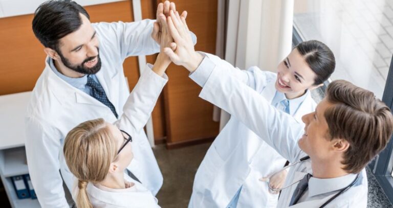 How Pilonidal Cyst Doctors Diagnose and Treat Recurring Cysts